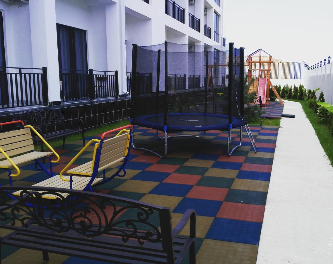 Hotel Paradise Beach Alakhadzi Kültér fotó