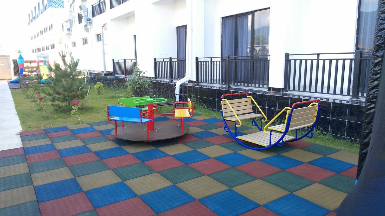 Hotel Paradise Beach Alakhadzi Kültér fotó