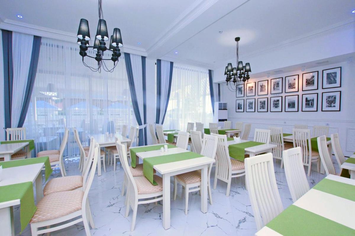 Hotel Paradise Beach Alakhadzi Kültér fotó